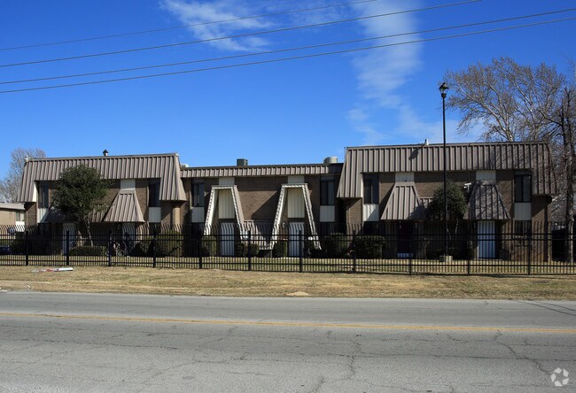 Windsong Apartments