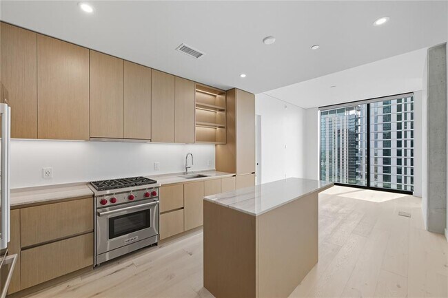 Photo - 610 Davis St Unit 2803