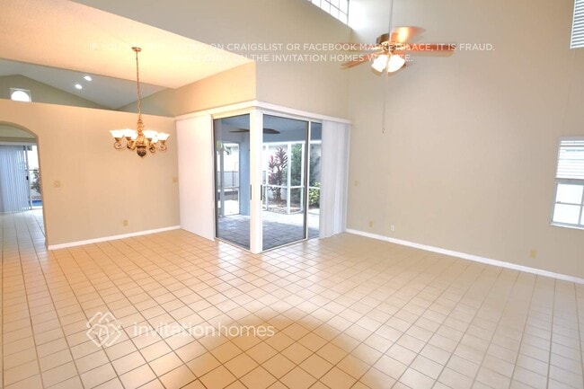 Photo - 10 Blenheim Ct