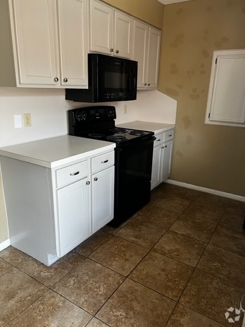 Building Photo - 5101 Middlecoff Cir Unit 2 Rental