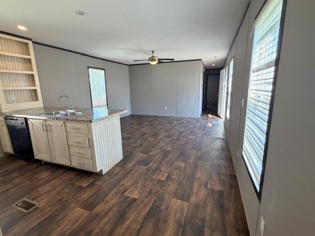 Photo - 5700 Bell Rd