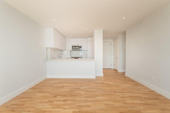 Photo - 1422 Columbia Rd