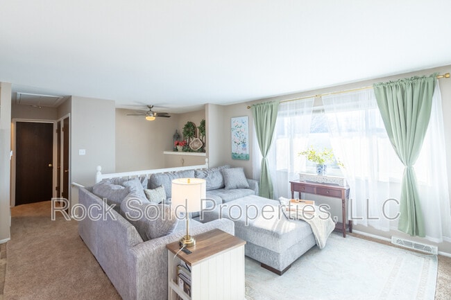 Photo - 1308 Green Acres Ct