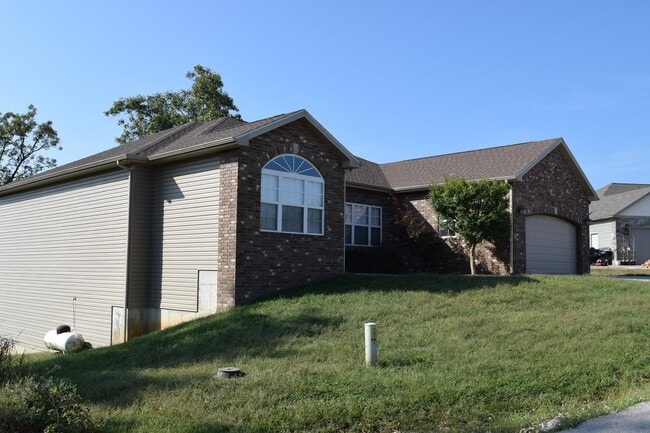 Photo - Gorgeous Home Located in Osage Hills Subdivision