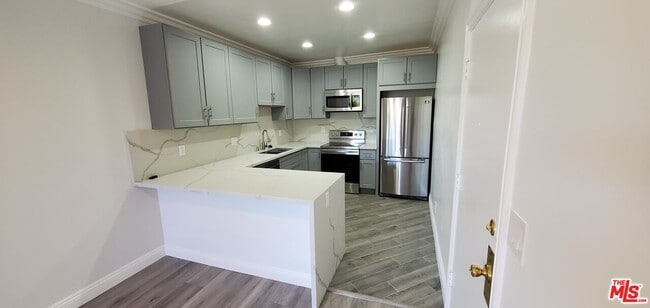 Photo - 827 2nd St Unit 301