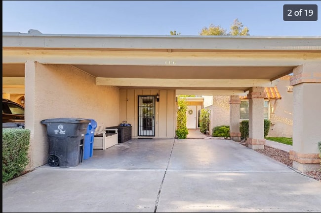 Photo - 606 E Colgate Dr Townhome