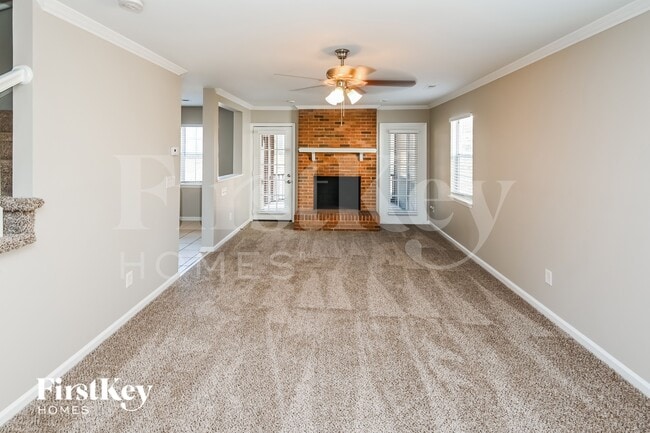 Photo - 2101 Killarney Pl