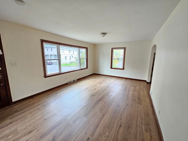 Photo - 21 Wisner Ave