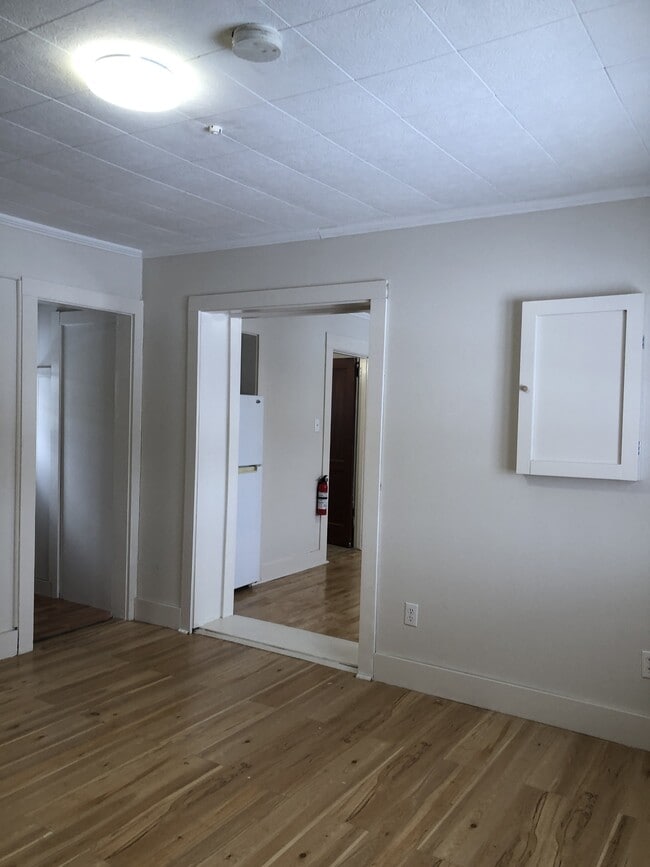 Photo - 365 Nova Scotia Trunk 1 Unité 2