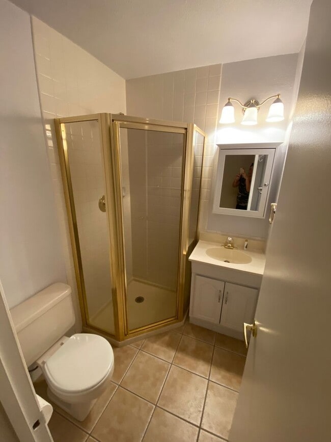 Photo - Stylish 2-Bedroom Townhouse in Sun City Summerlin with Resort-Style Amenities