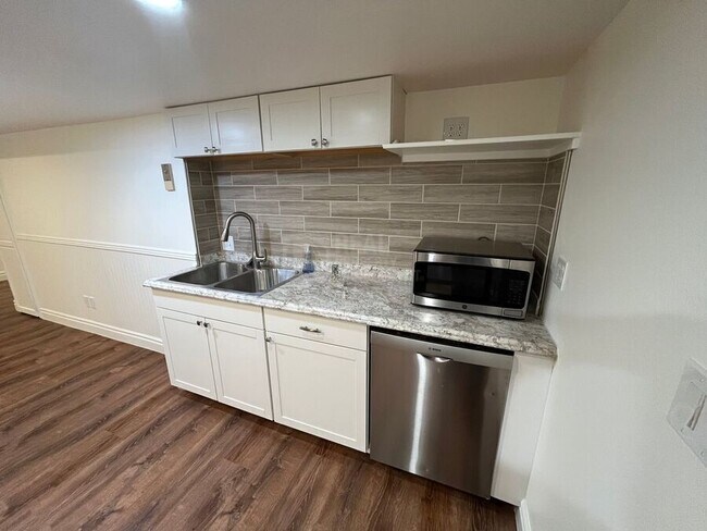 Photo - 1400 38th Ave