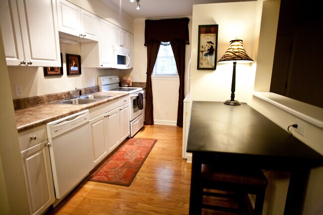 Photo - All-Inclusive Living Steps from East Franklin St – Relax at The Retreat! Flexible Move in!