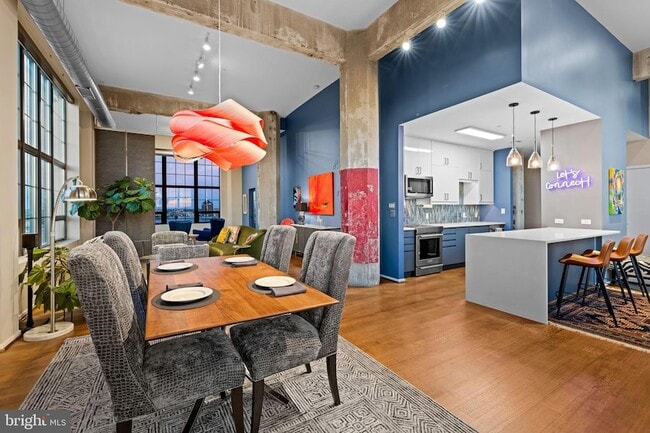 Photo - 1200 Steuart St Unit 1511