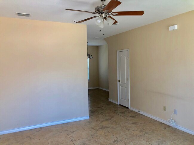 Photo - 4246 Dorel Dr Unit 21