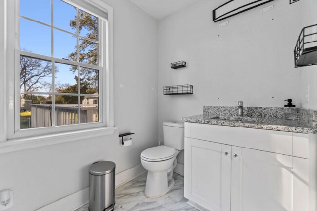 Photo - 4865 Hampshire Ave