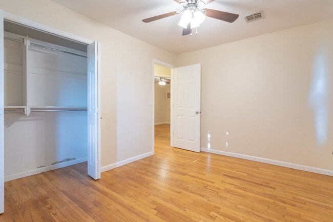 Photo - 1317 Laverne Ave