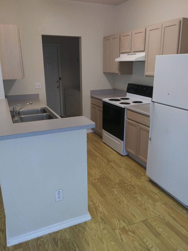 Photo - 844 Sagewood Trl Unit 844