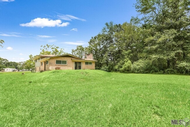 10212 Gurney Rd