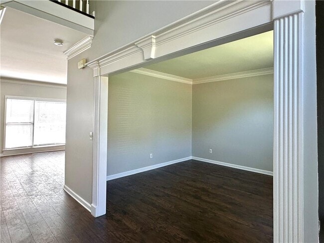 Photo - 2020 Bentwood Ct