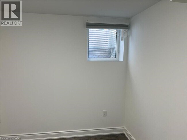 Photo - 40 Pagebrook Cres