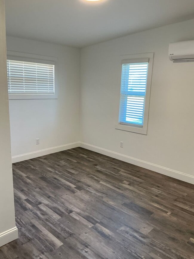 Photo - 1908 S Watkins St Unidad 1908 S Watkins Ave  102