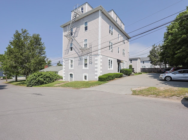 Building Photo - JNB West Properties Unit 4 South Rental