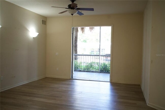 Photo - 3301 Whitestone Cir Unit 105