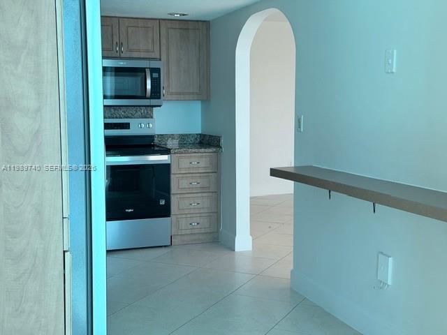 Photo - 17890 W Dixie Hwy Unit 702