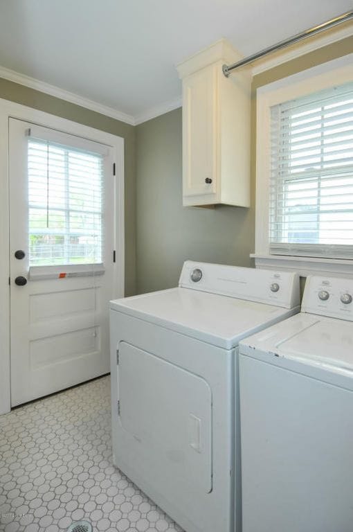 Laundry hookups on first floor - 516 Virginia Ave