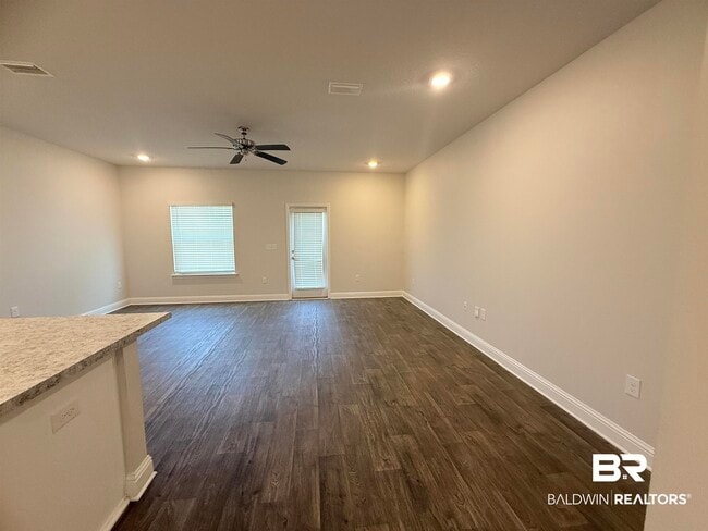 Photo - 25806 Pollard Rd