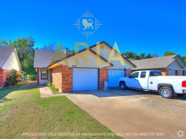 Building Photo - 8904/8906 Oak Valley Drive Unit 8906 Oak Valley Drive Rental