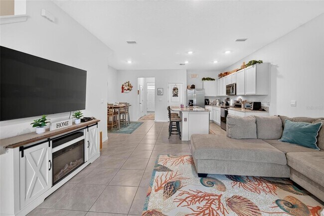 Photo - 33046 Major Oak Dr