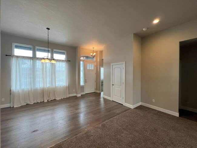 Photo - 315 R St SW