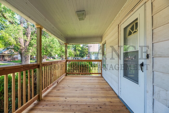 Photo - 232 S Sedgwick St