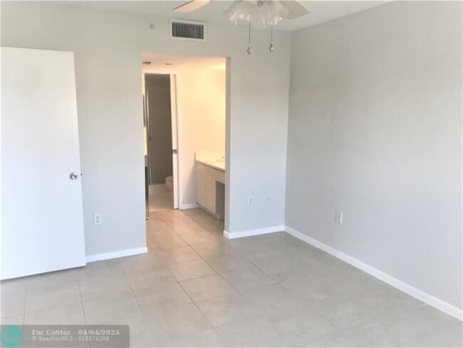 Photo - 1351 SW 141st Ave Unit 306G