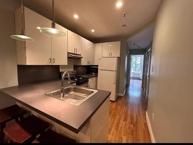 Photo - 129 Clinton St Unit 3