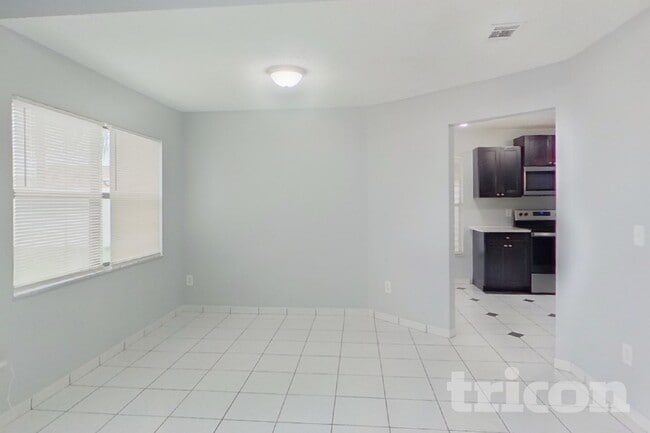 Photo - 234 Satinwood Cir