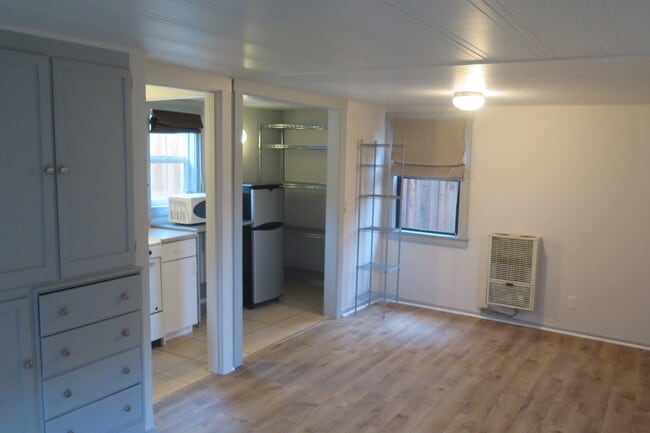 Photo - 848 3rd St Unit C