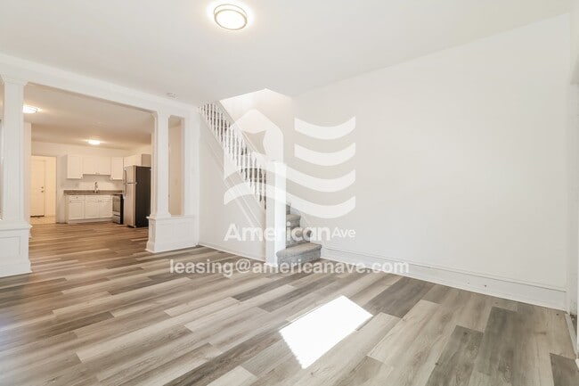 Photo - 234 N Hobart St