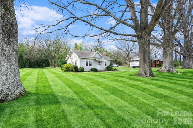 Photo - 7731 McWhirter Rd