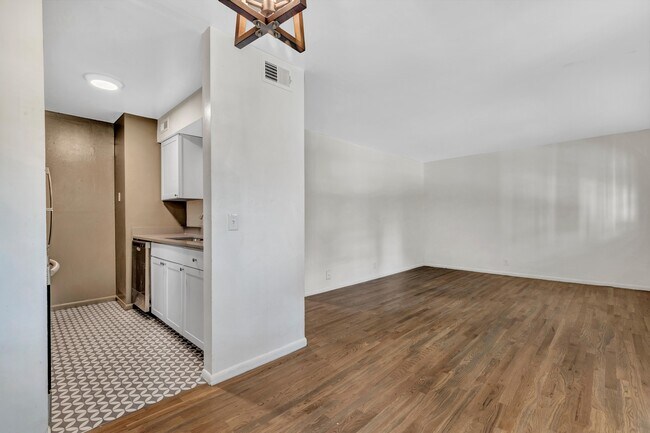 Photo - Rosewood Commons