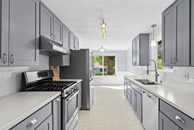 1930 NW 29th Pl