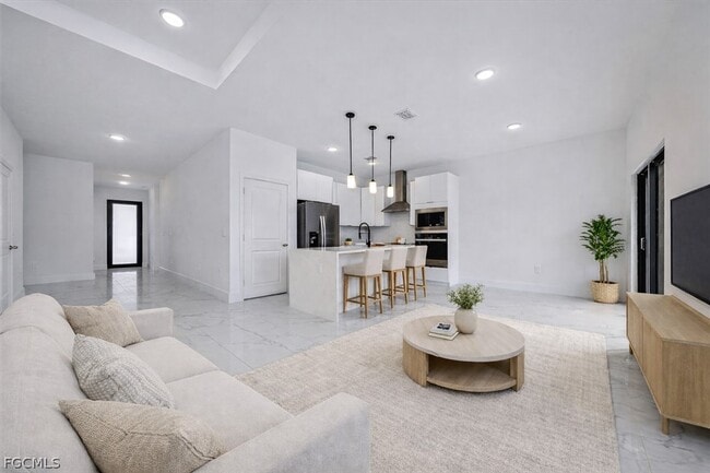 Photo - 3813 25th St SW