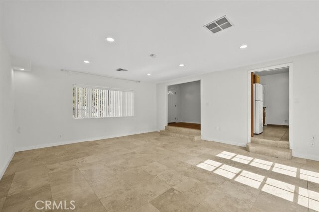 Photo - 8440 Oakdale Ave