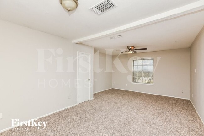 Photo - 918 Kerry St