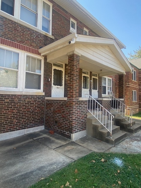 5424 Rhodes Ave Unit 1F