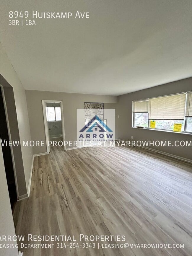Photo - 8949 Huiskamp Ave