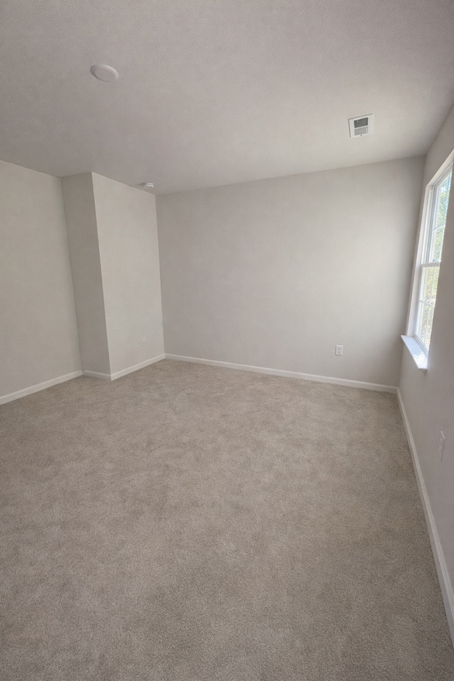 Photo - Move-in ready Townhome!