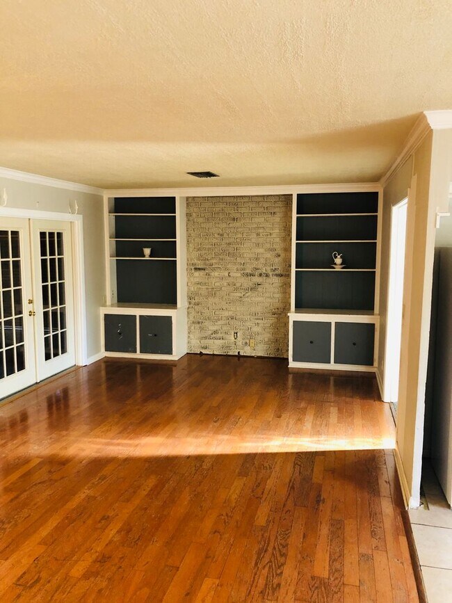 Photo - 924 Francais Dr Unit Francais Main