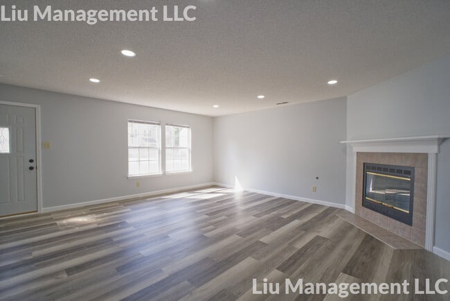 Photo - 4125 Goshawk Ct